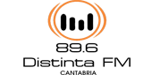 Logotipo de Distinta FM